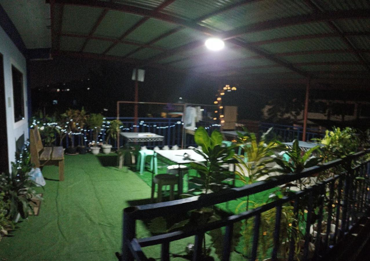 Marbeth Inn Coron Luaran gambar